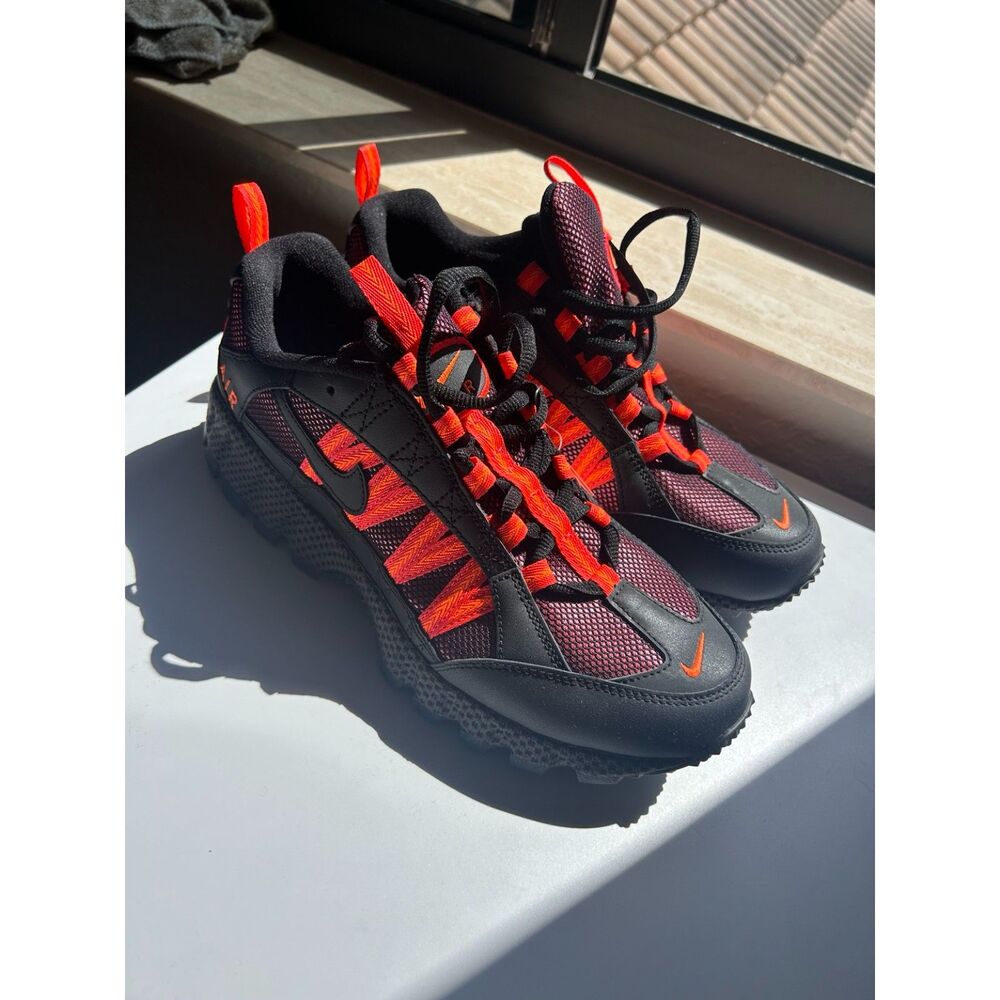 Nike Air Humara Men's Size 9.5 Black Bright Crimson Orange Sneakers FJ7109-001